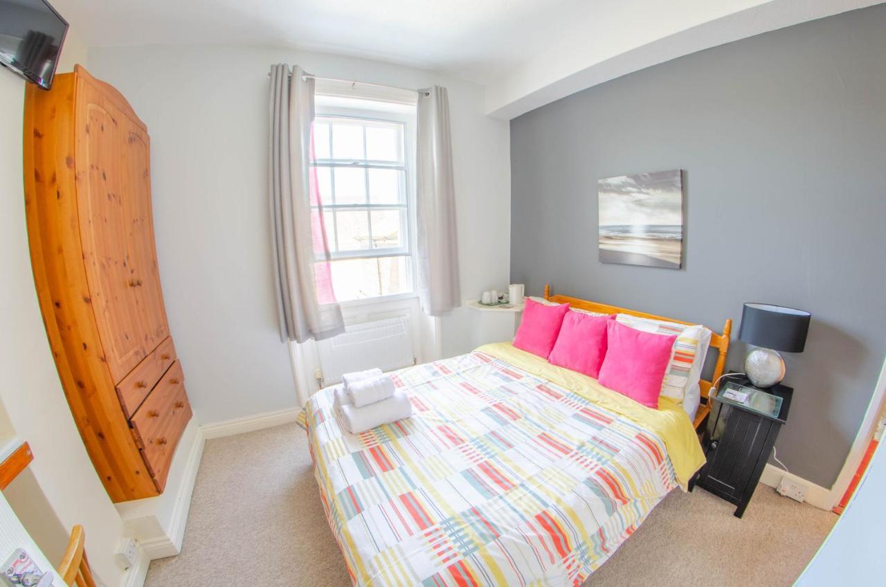 Olivers Guest House Weymouth Exteriör bild